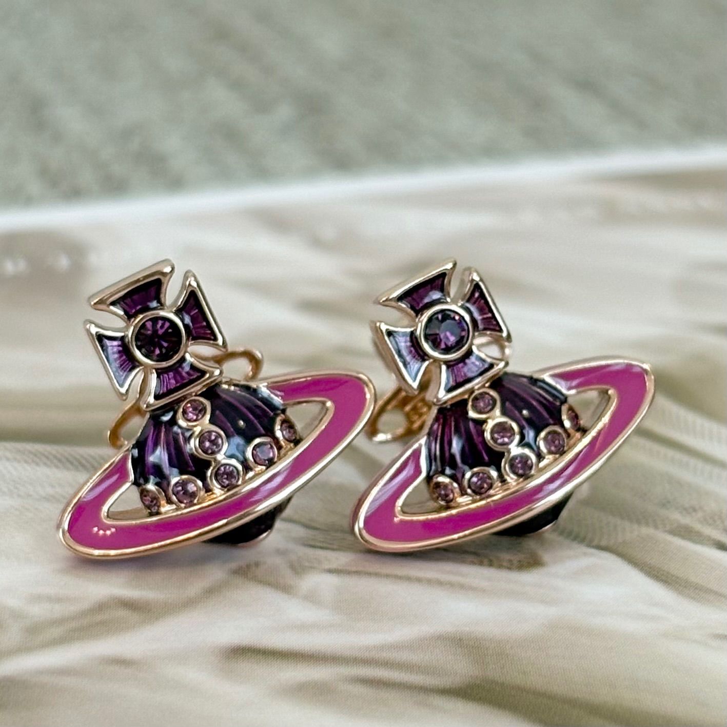 ヴィヴィアン　ピアス　正規品 Vivienne Westwood PETITE ORIGINAL ORB ピアス (Vivienne