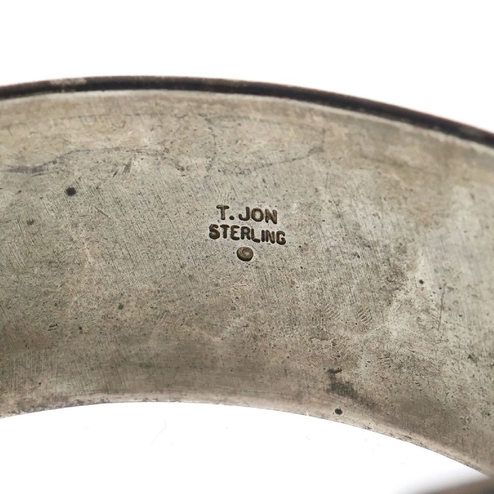 INDIAN JEWELRY (インディアンジュエリー) ナバホ族 T JON ティリー