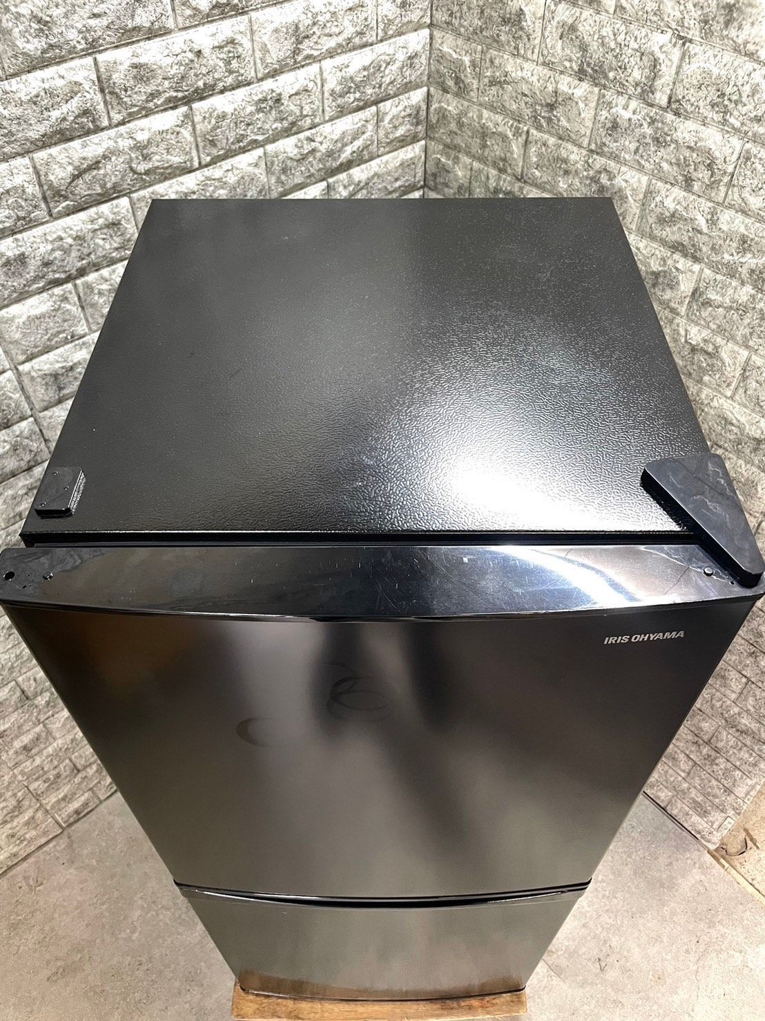 大阪送料無料★3か月保障付き★冷蔵庫★2024年★NTR-106BK★SR103 大阪送料無料☆3か月保障付き☆冷蔵庫☆2024年☆NTR-