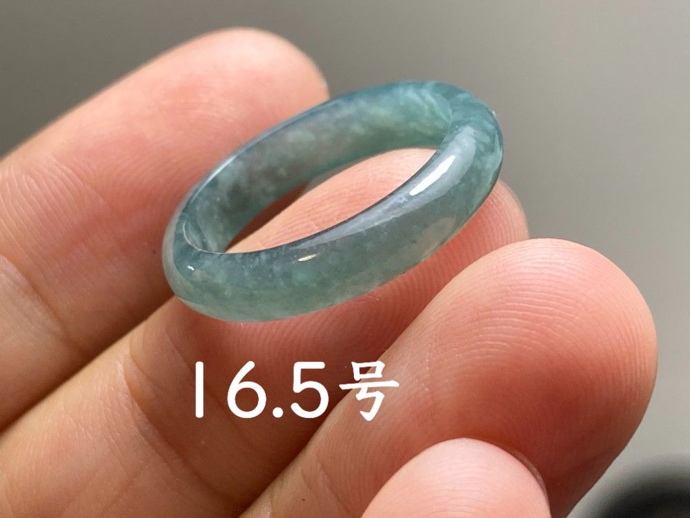 L13-70 氷糯種 青色 16.5号 グアテマラ産 A貨 本翡翠 くりぬき