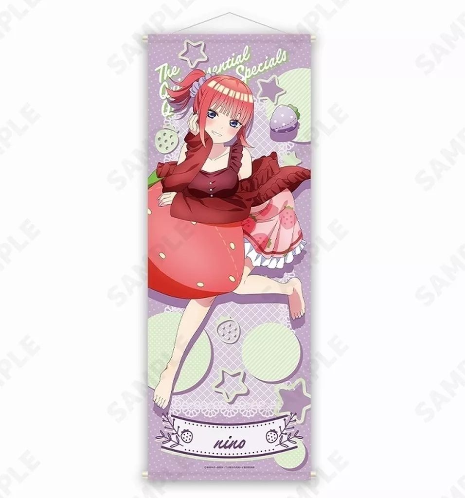 五等分の花嫁アパレル第1弾 中野二乃等身大タペストリー Amazon.