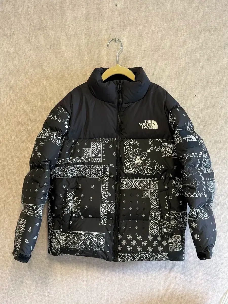 ノースフェイス ダウンジャケット コート キッズ 140cm ブラック ザ