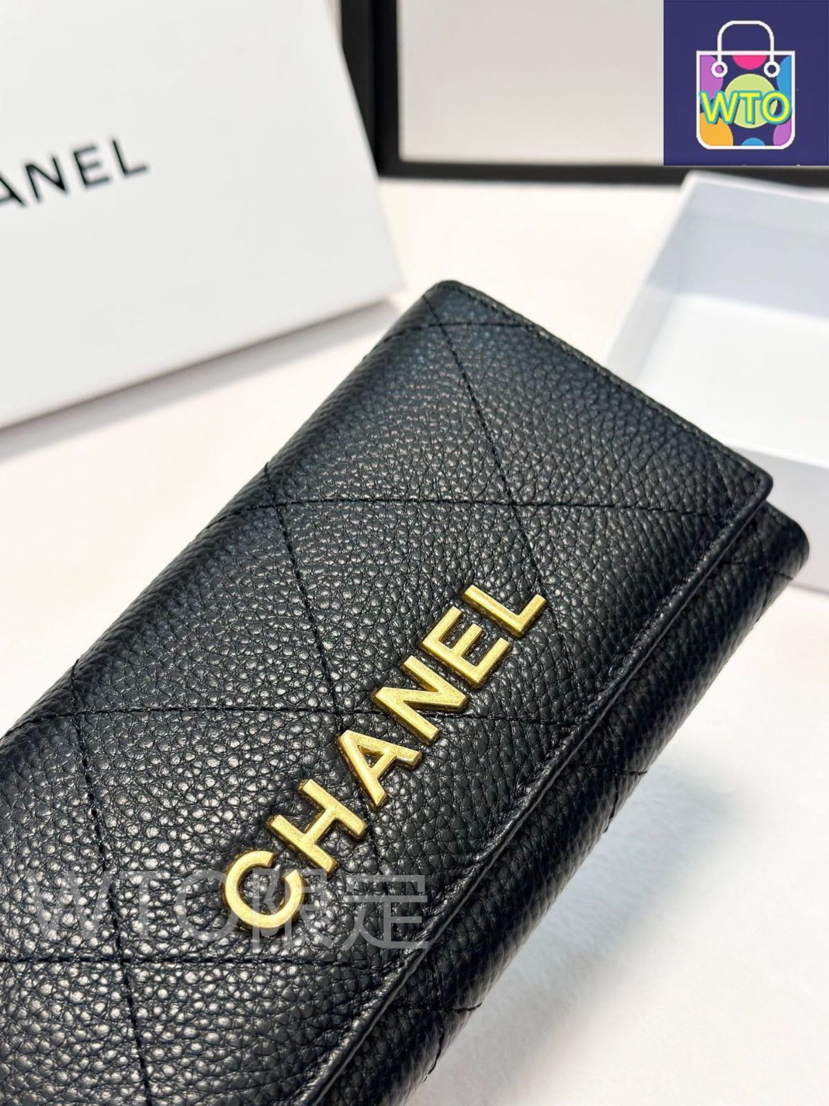 CHANEL ブラック カード入れ レザー シャネル　二つ折り 楽天市場】CHANEL シャネル 二つ折り財布 AP3388 B10583 B15532