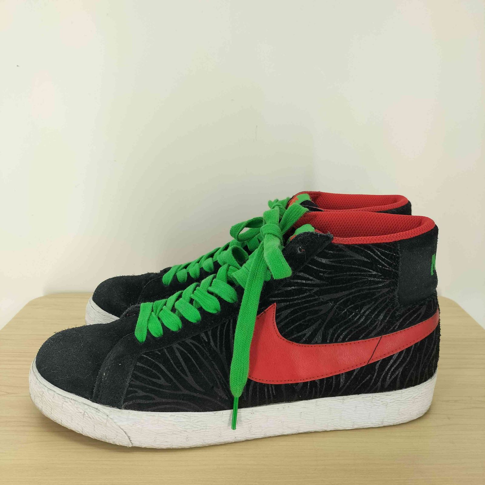 NIKE BLAZER SB A TRIBE CALLED QUEST ナイキ Nike Blazer SB A Tribe Called Quest Sneakers - Black
