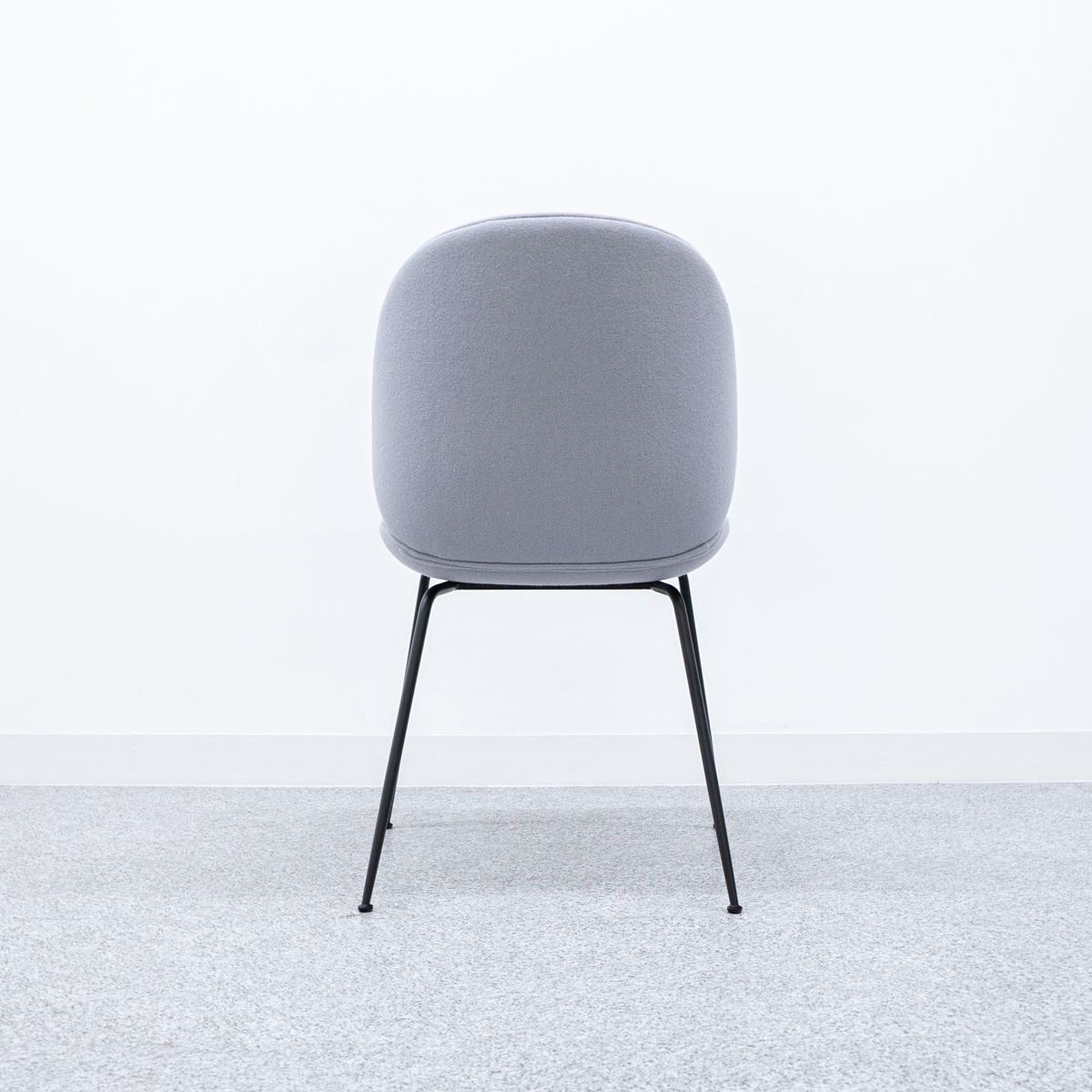 GUBI - Beetle Meeting Chair - Fully Upholstered, W-Castors