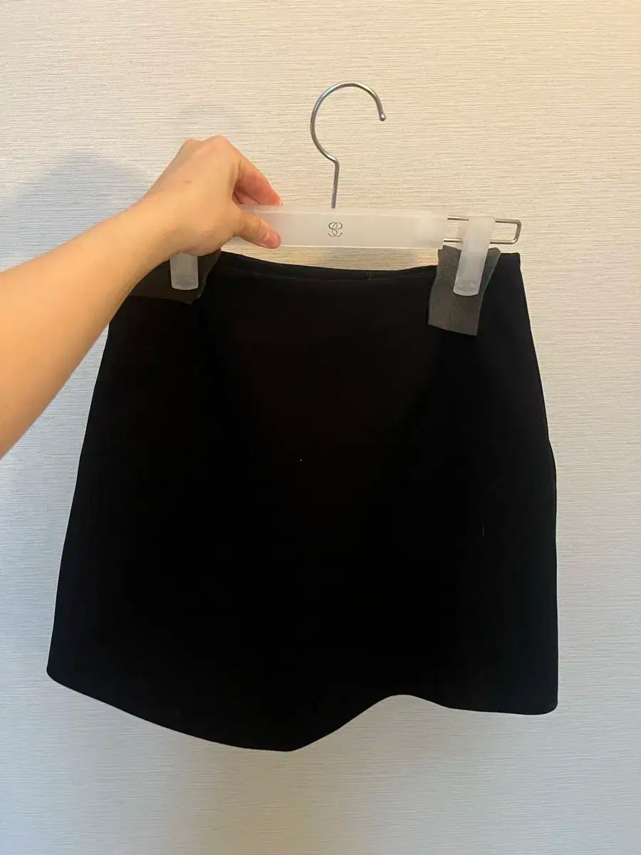 SIE シエ ミリー スラックス スカート 黒 s CARILOBEACH_COM