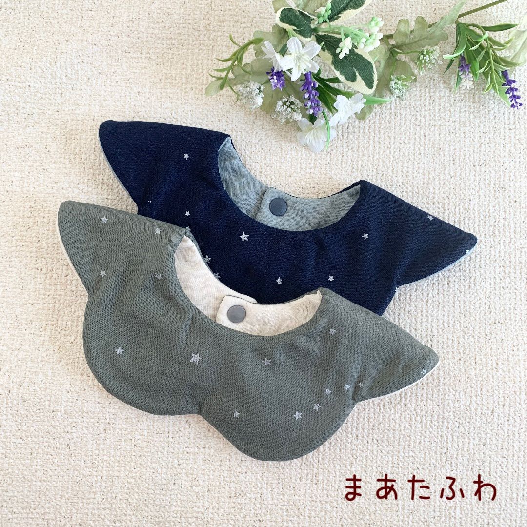 花びらスタイハンドメイド(２枚セット) - スタイ