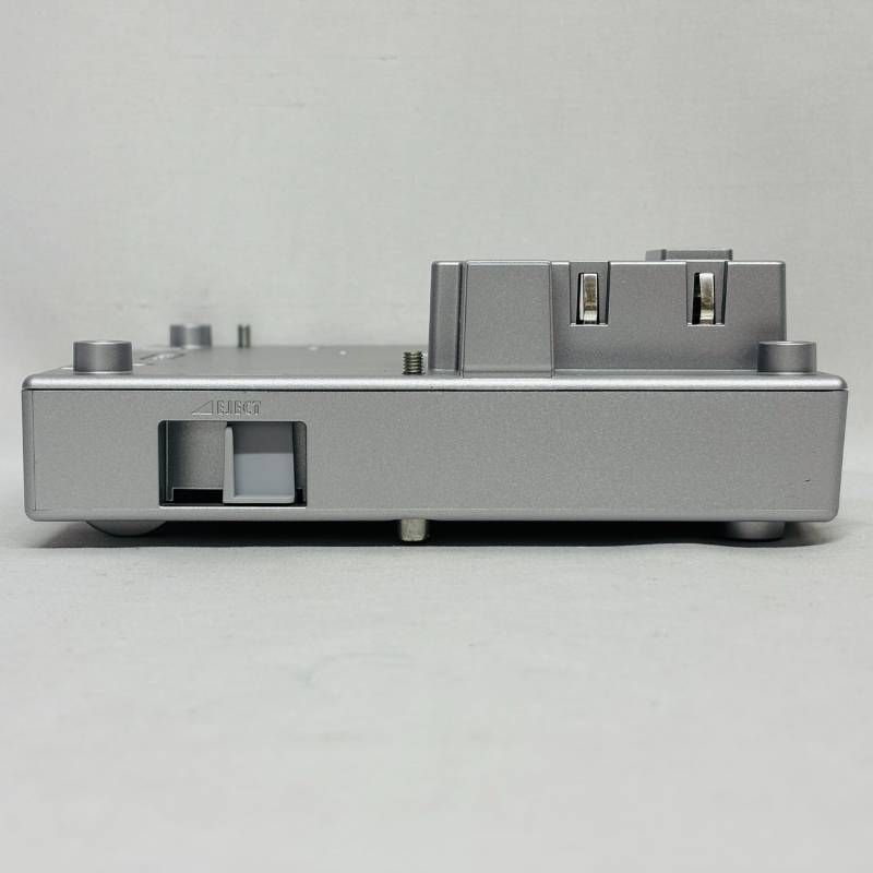 プレーヤー シルバー