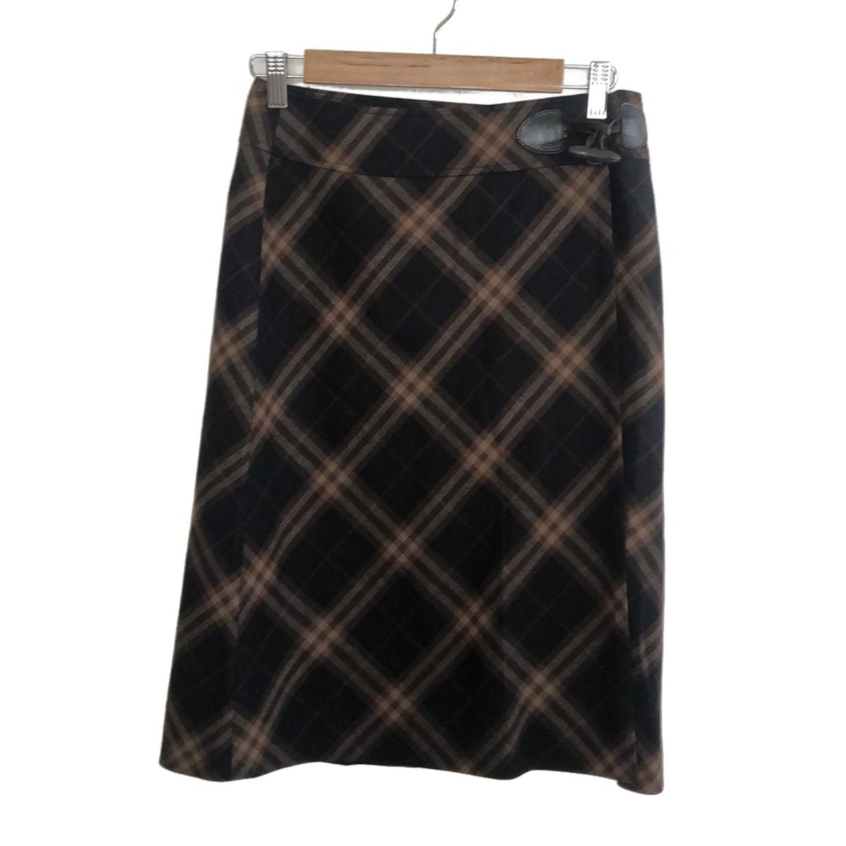 Burberry LONDON(バーバリーロンドン) 巻きスカート サイズ38 L