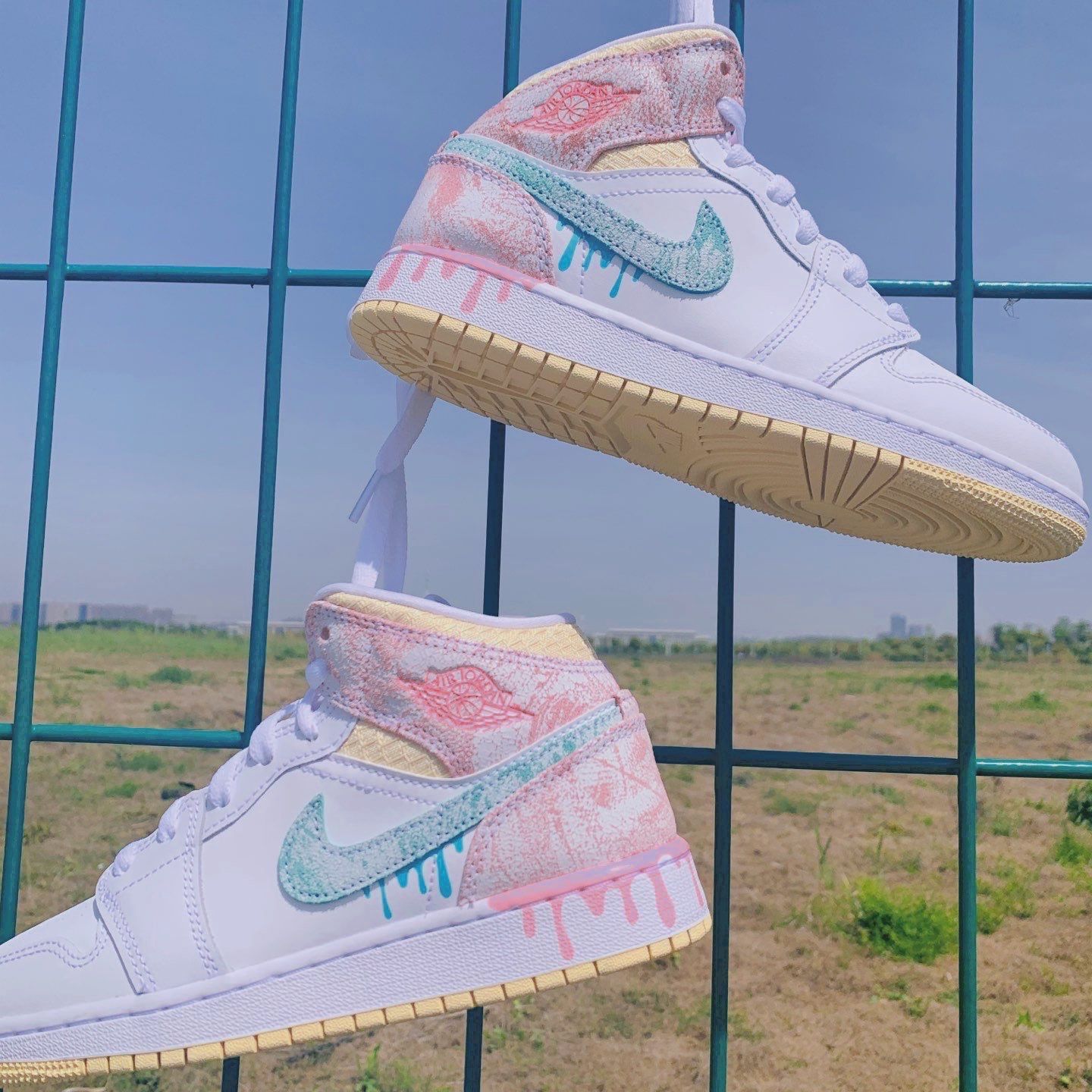 NIKE GS AIR JORDAN 1 MID PAINT DRIP ナイキ GS エアジョーダン1  