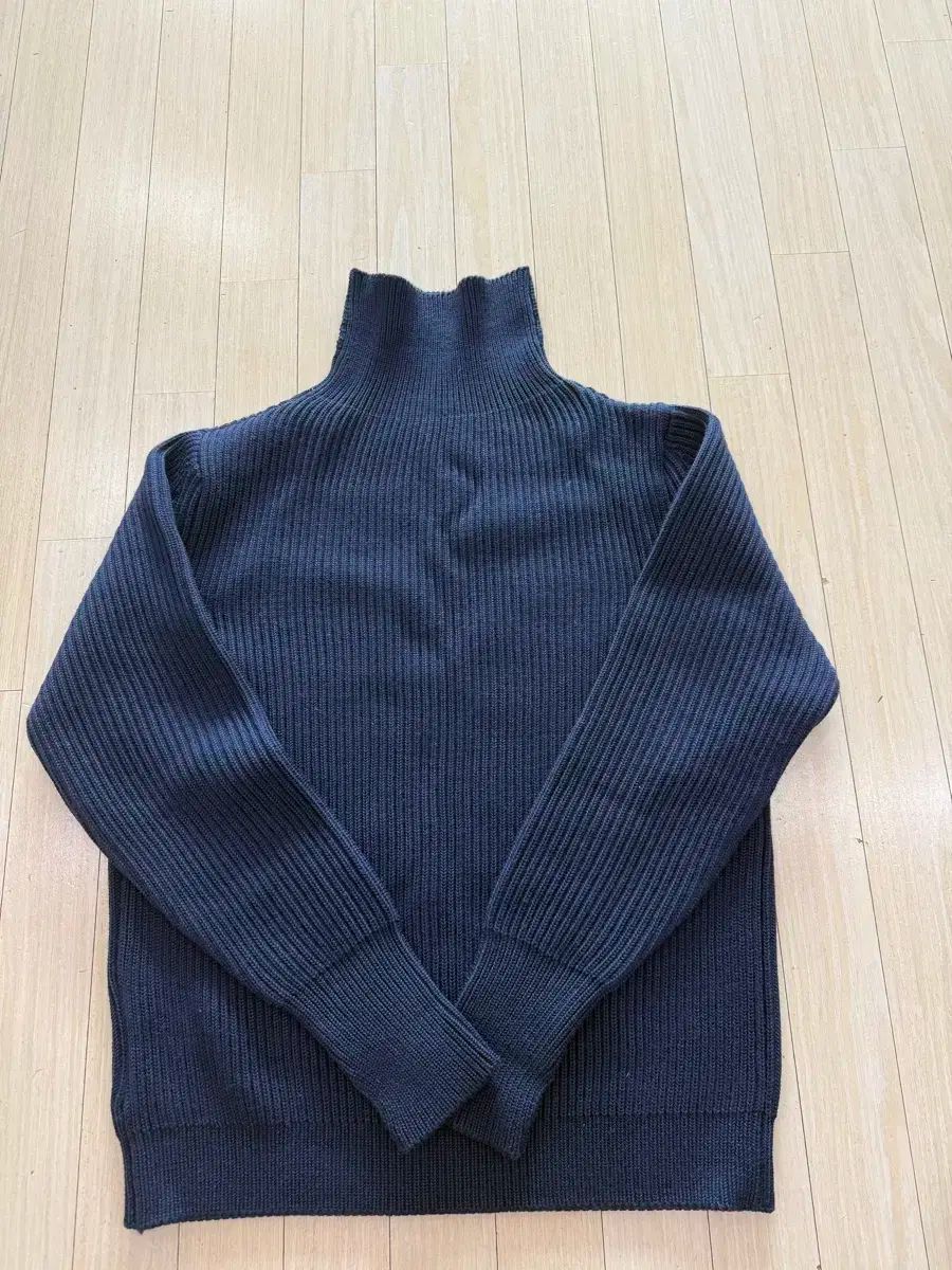 ANDERSEN-ANDERSEN アンデルセン アンデルセン ネイビー タートルネック M