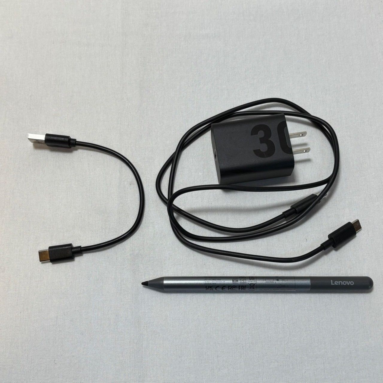 極美品・ほぼ未使用】Lenovo/Chromebook/Duet/3/83HH000TJP/ペン/箱