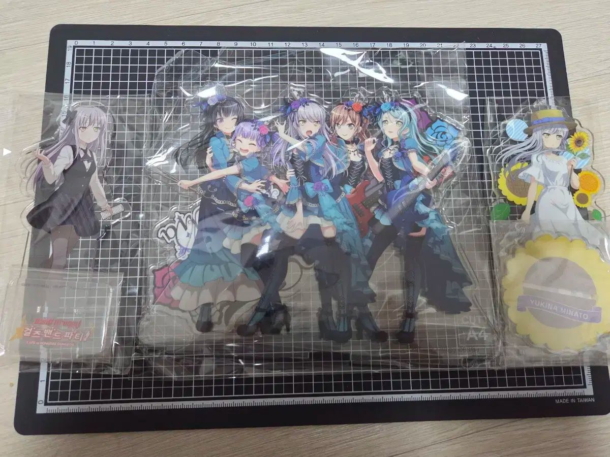 バンドリロゼリアRoseliaプレイマットまとめ売り バンドリロゼリア