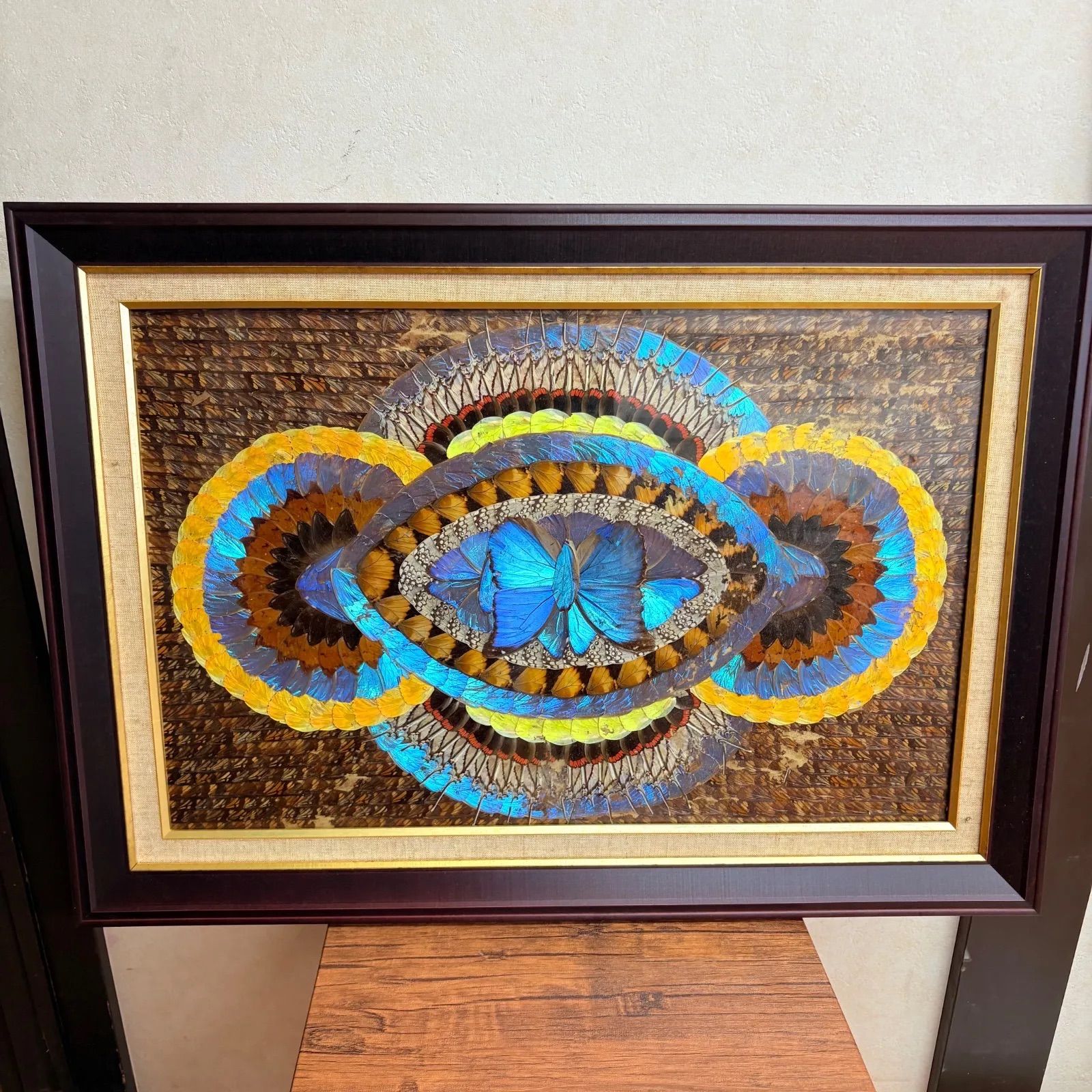 蝶 羽根アート モルフォ蝶 額縁付き 高級インテリア 幻想的ブルー