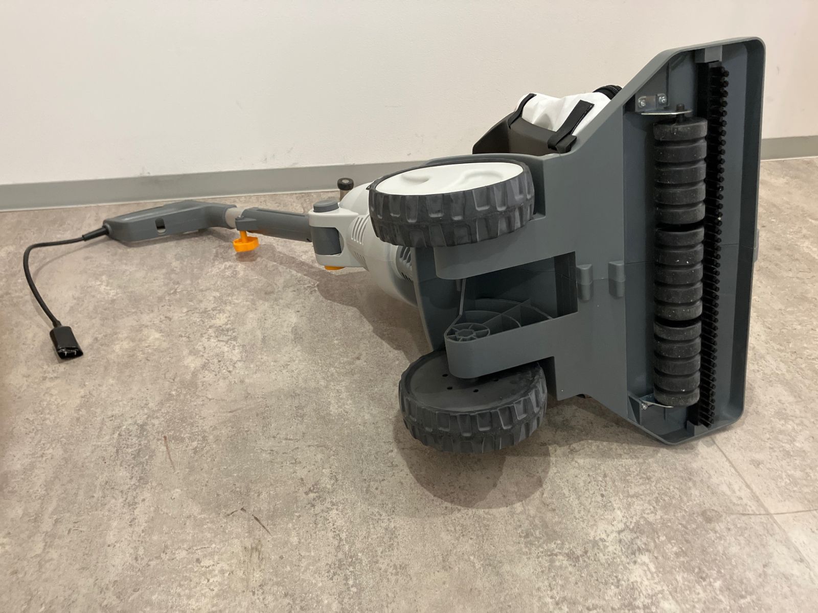 リョービ ブロワバキューム ＲＥＳＶ－１８００ＨＰ Amazon.co.jp: リョービ(RYOBI) ブロワバキューム RESV-1800HP