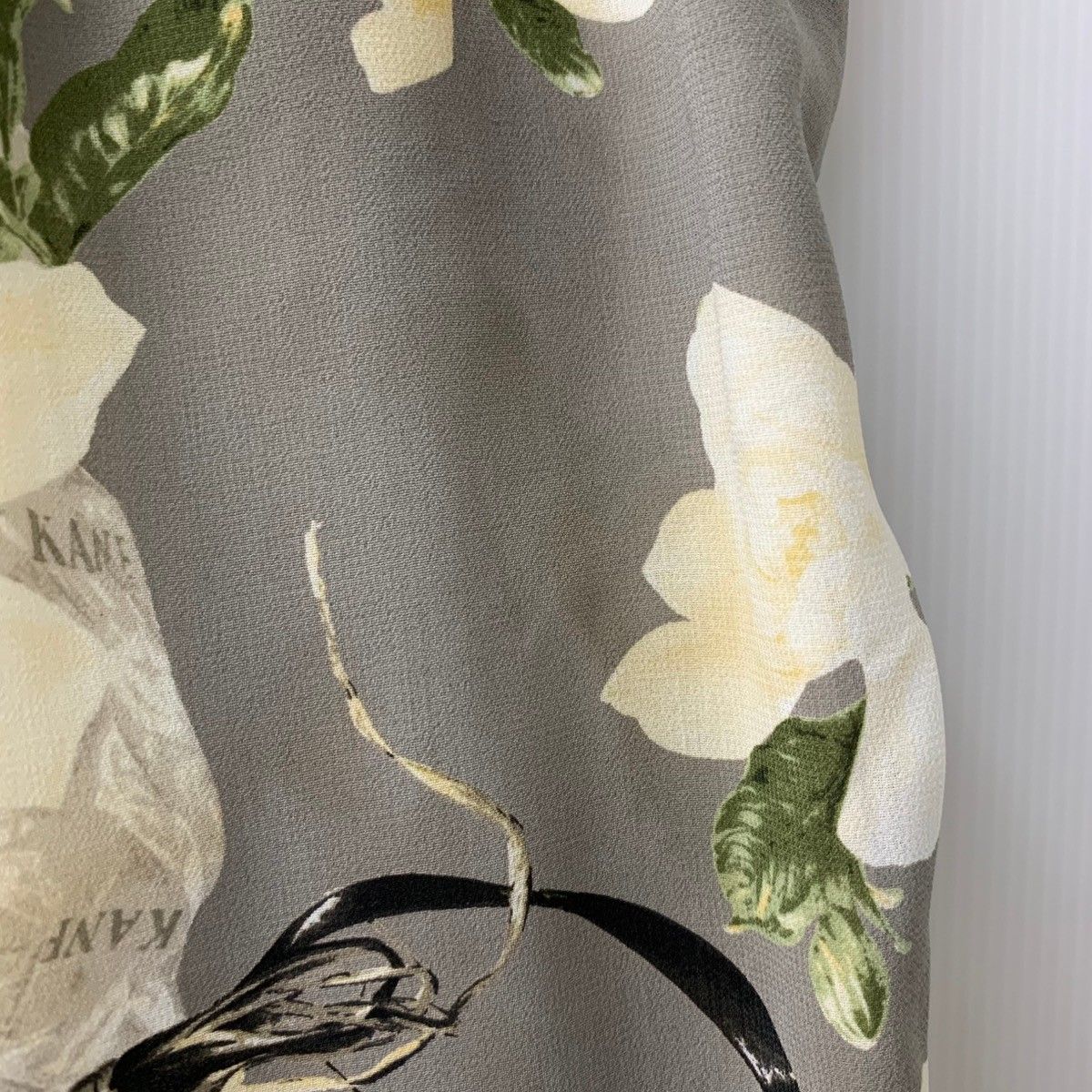 カネコイサオ kaneko isao ワンダフルワールド 花束 バラ柄 ロング