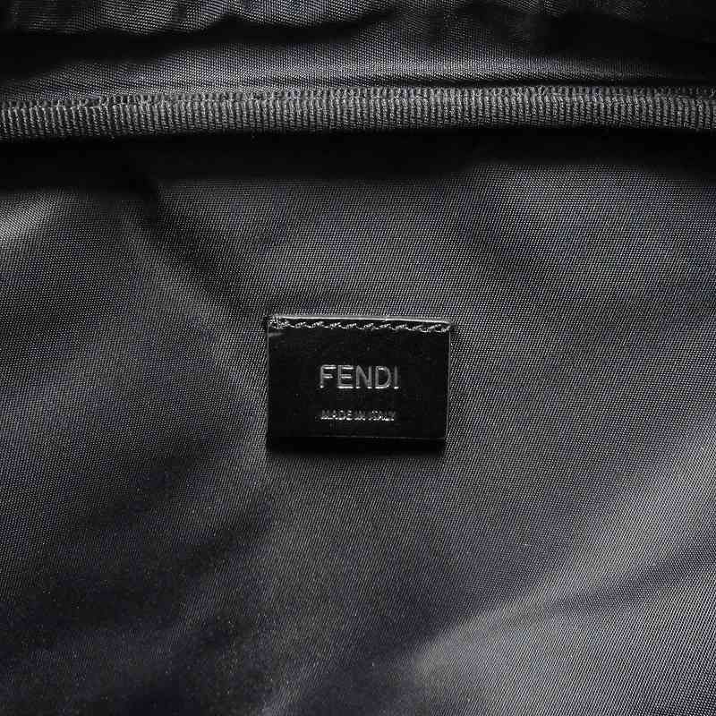 未使用 フェンディ FENDI FFロゴ ズッカ柄 ジャガード コスメ ポーチ