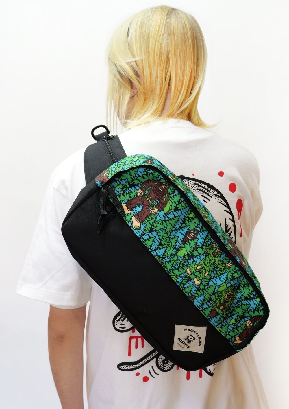 MAGICAL MOSH BIGFOOT A4 DREAM BAG DESIGNED BY BIGFOOT