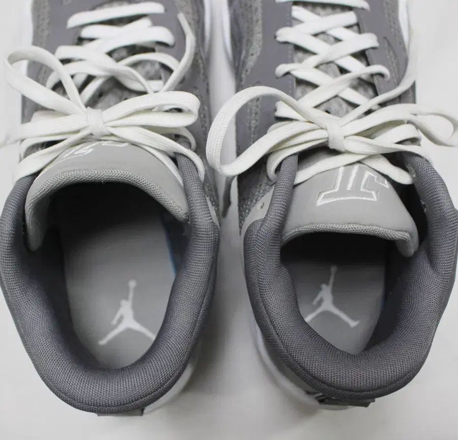 NIKE ナイキ