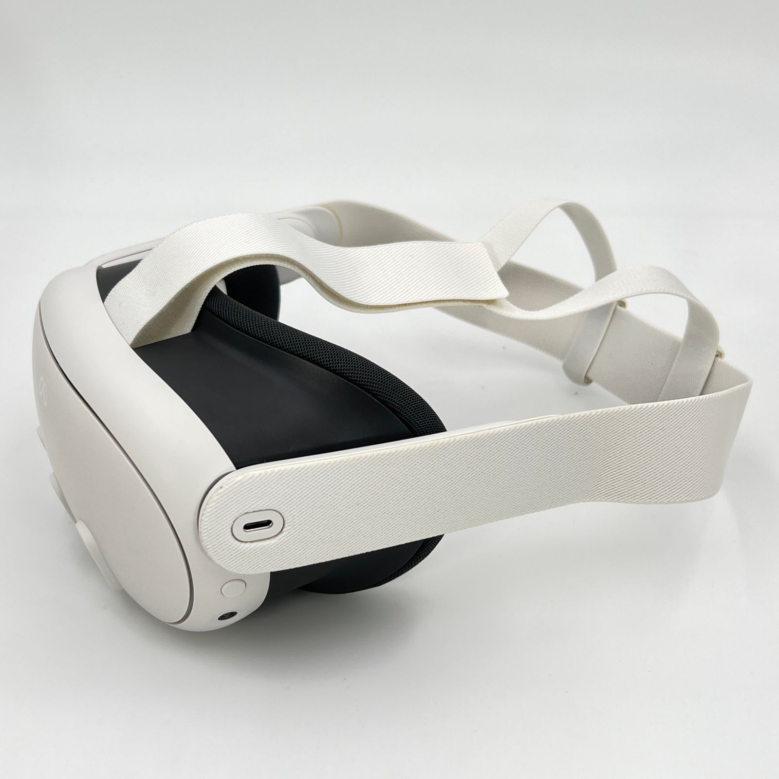 美品】Meta Quest 3 512GB VR ヘッドマウントディスプレイ ヘッドセット メタクエスト3 899-00594-01 Oculus  本体 - メルカリ