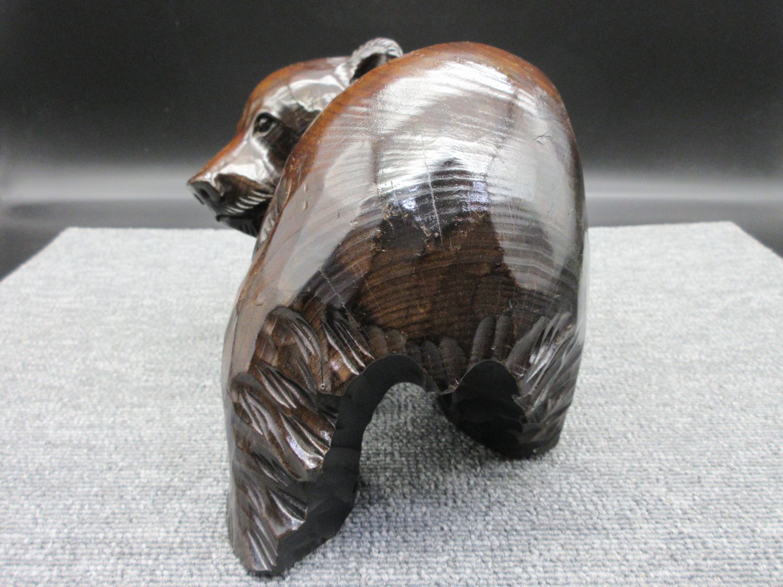 高級木製クマ彫刻⭐︎約6㎏⭐︎46㎝特大サイズ⭐︎昭和レトロ⭐︎木彫りクマ 木彫り 熊 クマ くま 彫刻 小川作 アンティーク 置物 (小