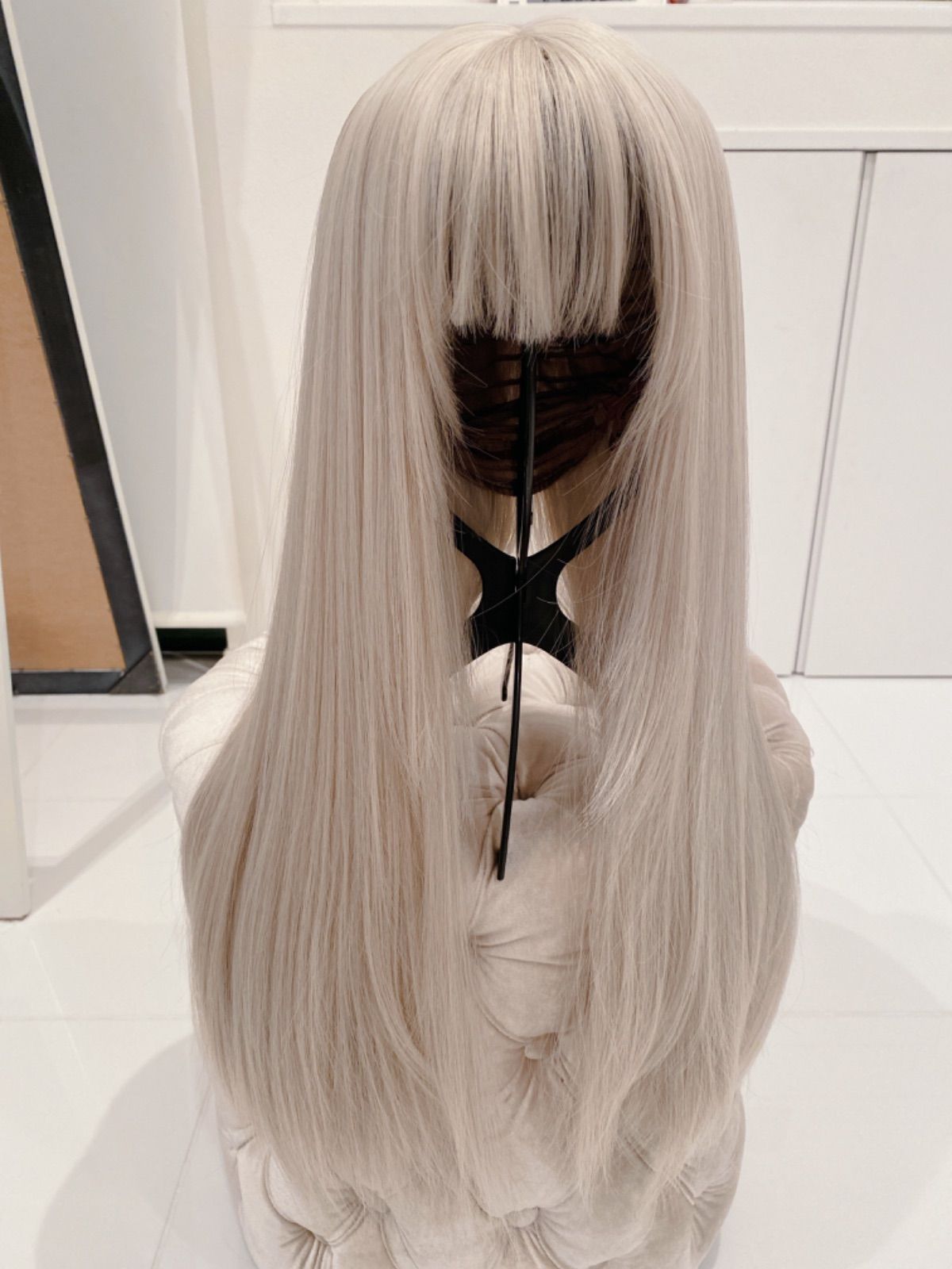 即日発送】ロングストレート フルウィッグ 高級人工毛 ホワイト