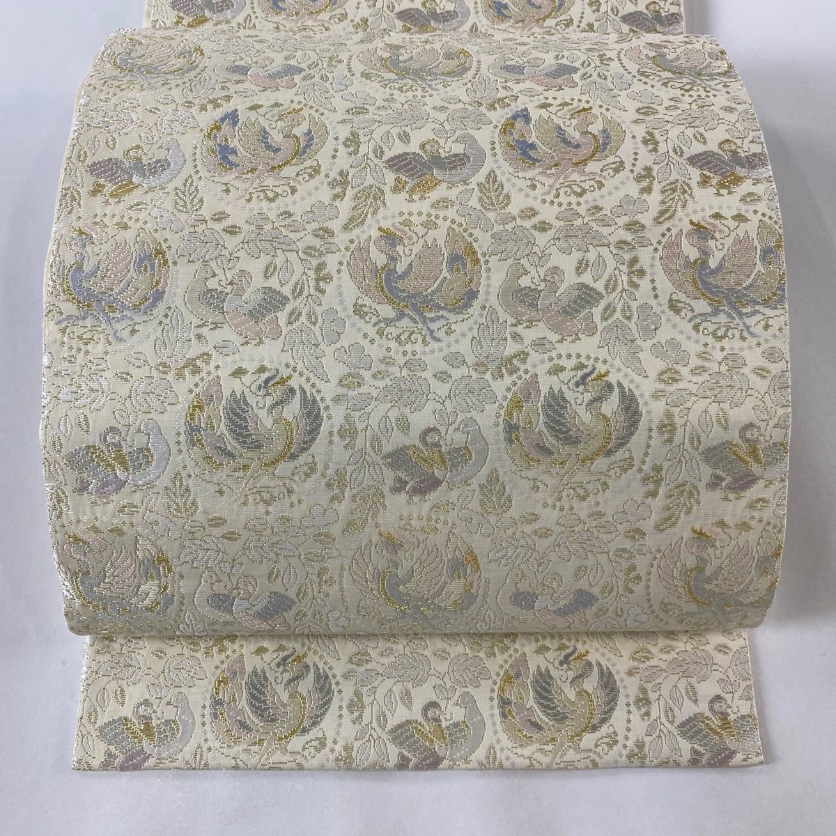 袋帯 美品 逸品 紋屋井関 落款 御寮織 ますいわ屋 草花 鳳凰