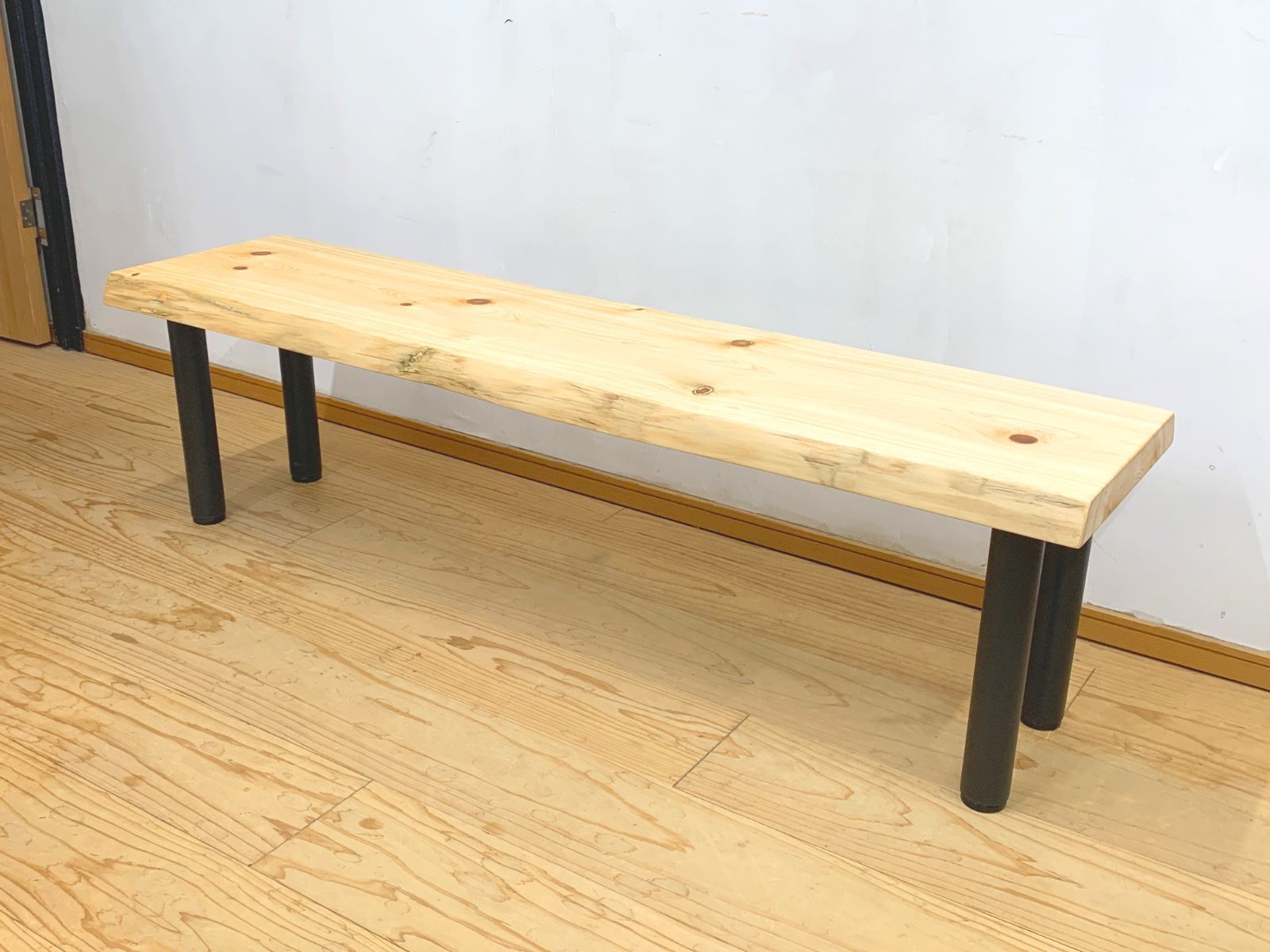 ヒノキ 一枚板のベンチ 137cm 木製ベンチ 桧 檜 T139