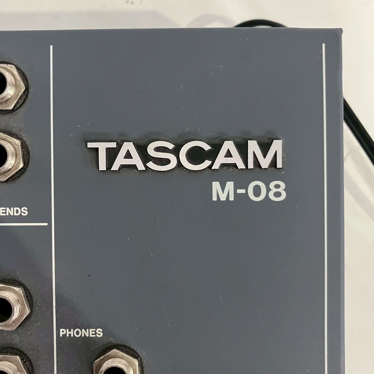 TASCAM M-08 アナログミキサー オーディオミキサー