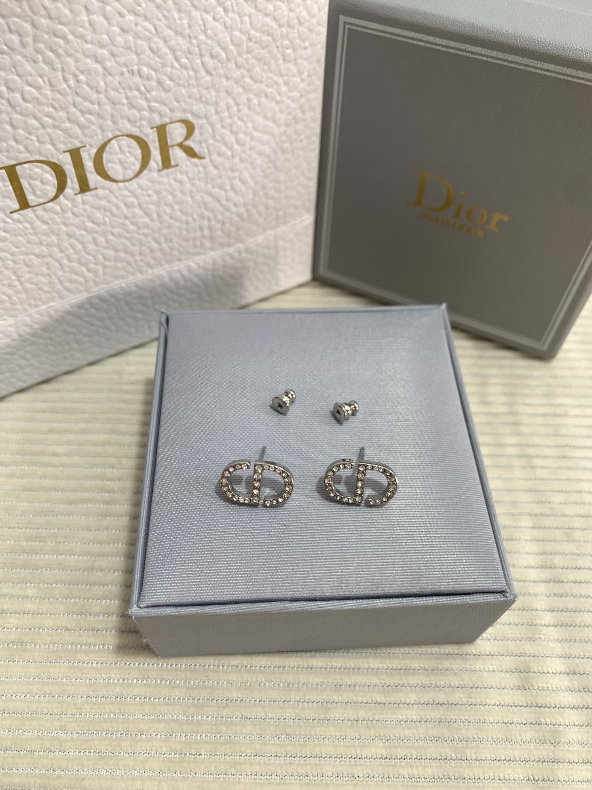 極美品ꕤ人気品 ꕤ可愛い♡DIOR ディオール ピアス クリスタル