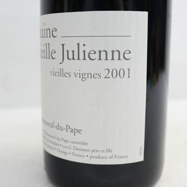 Domaine de la Vieille Julienne（ドメーヌ ド ラ ヴィエイユ ジュリエンヌ）シャトーヌフ デュ パプ ヴィエイユヴィーニュ 2001 15.5% 750ml F24G230145