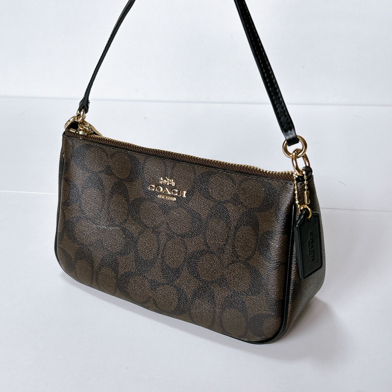 ✨美品✨COACH コーチ　アクセサリーポーチ　ターンロック　ブラック　レザー★ COACH コーチ バッグ アクセサリーポーチ ワンショルダー レディース