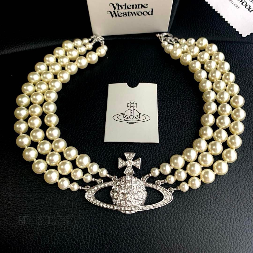 Vivienne Westwood パールネックレス 3連 ヴィヴィアンウエストウッド三連パールネックレス