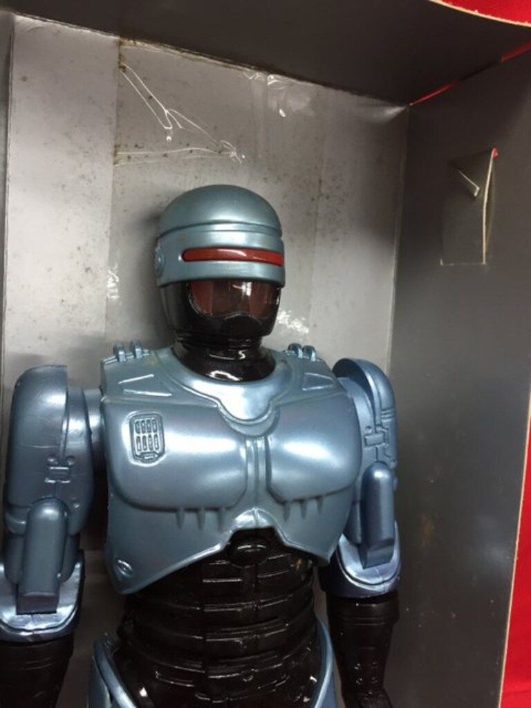 TOY ISLAND ROBOCOP ROBOCOP WATCH HIM TALK 39201 - メルカリ