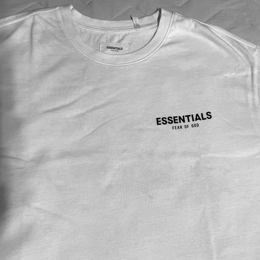 FOG ESSENTIALS ロゴ半袖Tシャツ ブラック ホワイト 2枚セット - メルカリ