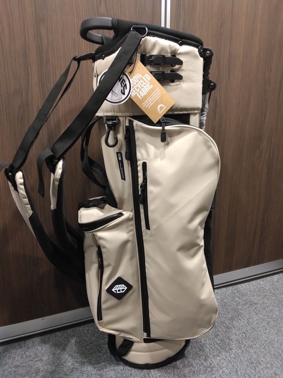 【新品】JONES キャディバッグ Trouper 3.0 Amazon | JONES [ジョーンズ] Trouper 3.0 - Moon Gray/Olive スタンド