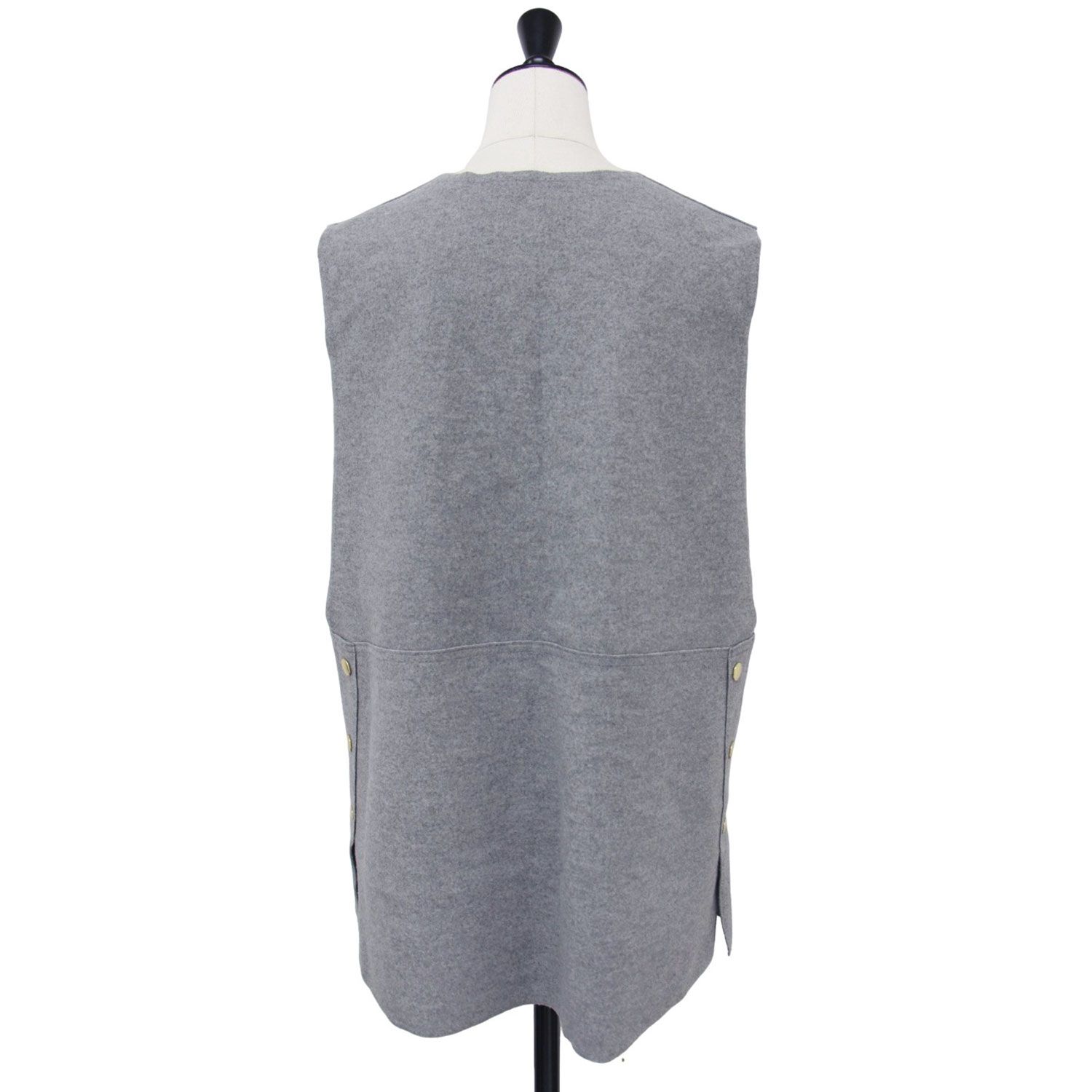 メゾンドドルチェ Maison de Dolce. Vネック ベスト グレー F