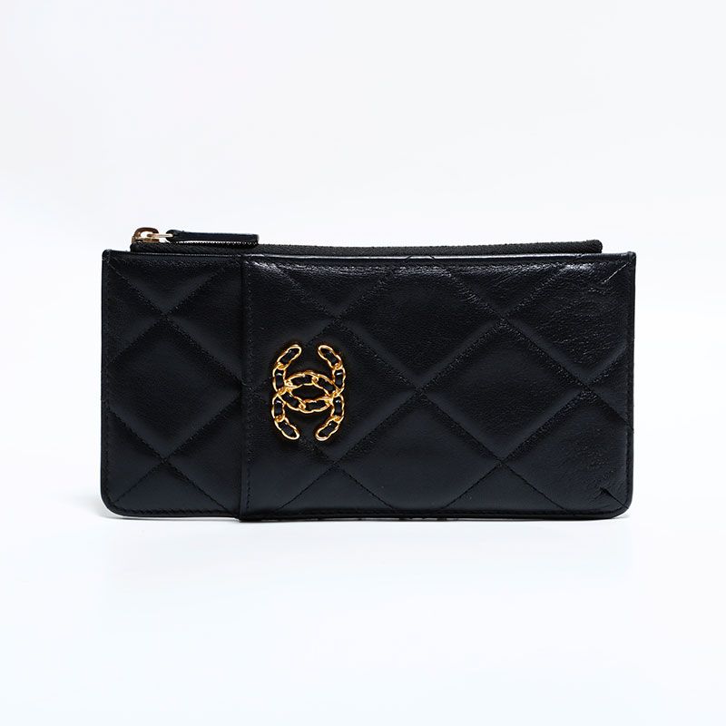 CHANEL シャネル 長財布 CHANEL 19 ラムスキン フラグメント ケース 29番台 2019