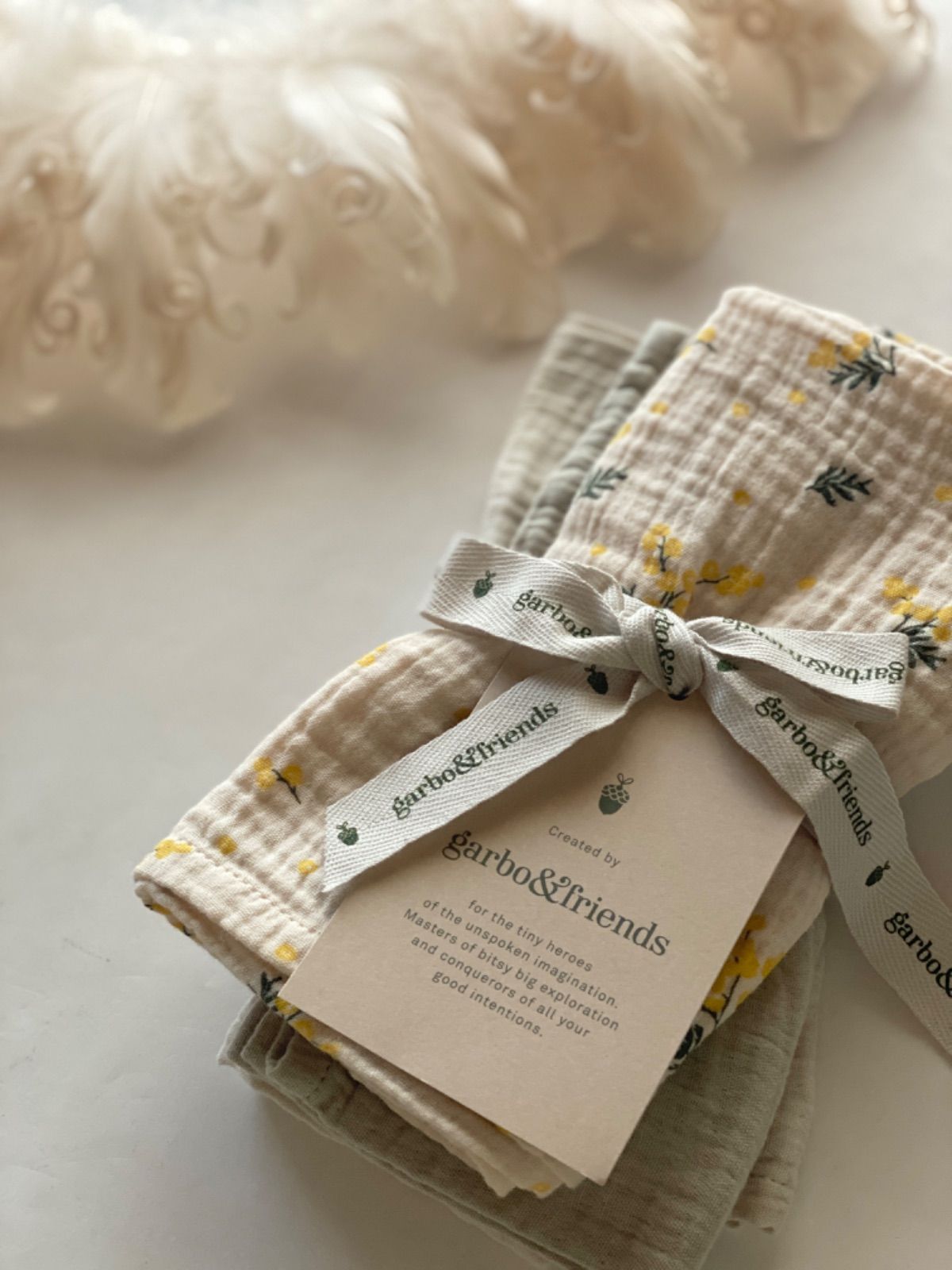 再入荷‼️ガルボアンドフレンズ  Mimosa Burp Cloths 3枚set