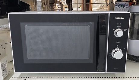 品】 東芝 TOSHIBA 電子レンジ 17L 50/60Hz共用 横開き 庫内フラット