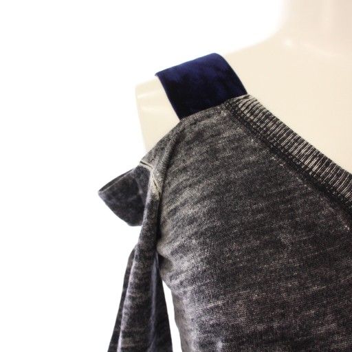 プラダ PRADA ニット 最新 長袖 Vネック 薄手 ベロア 切替 ウール