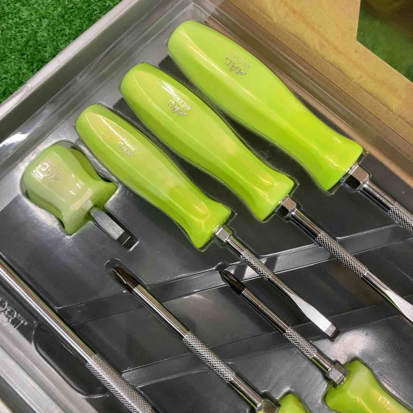 MACTOOLS
