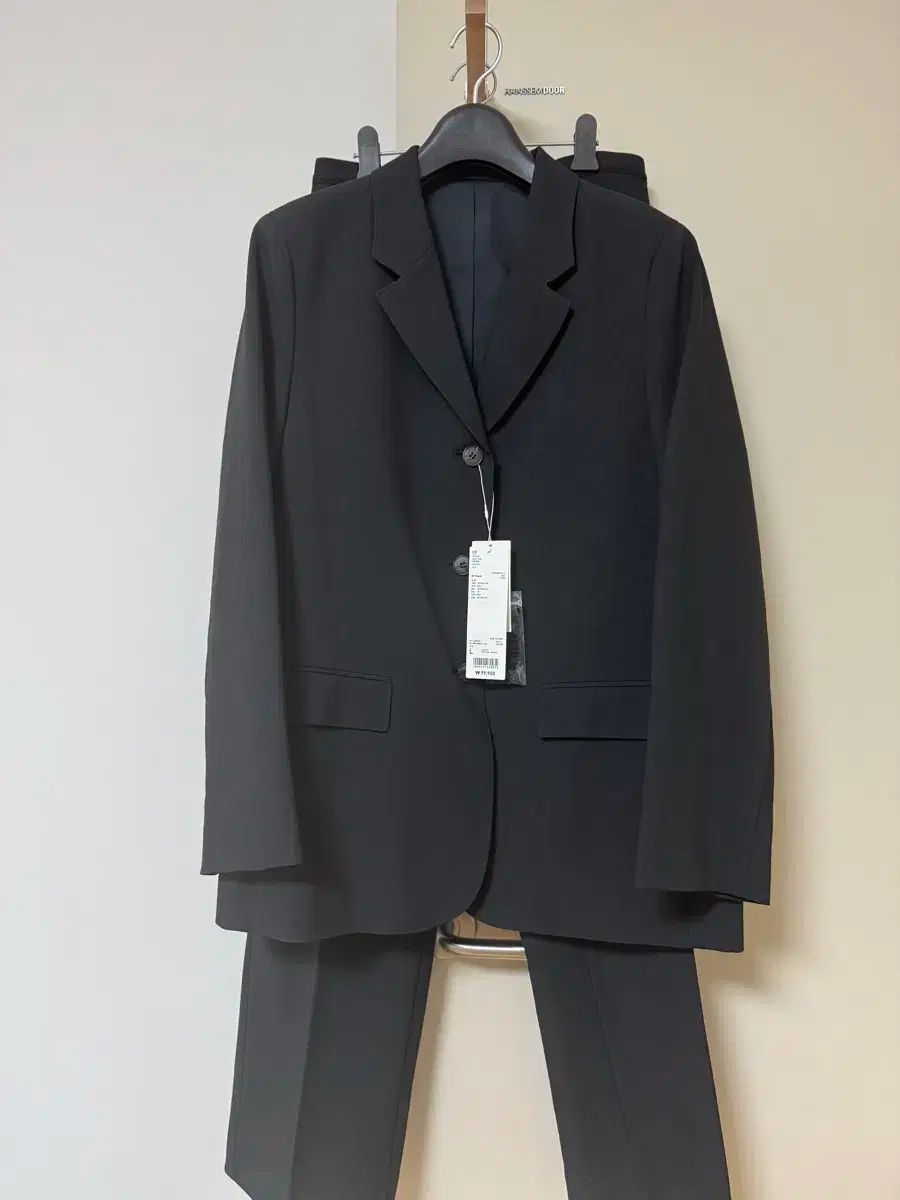ユニクロ ジャケット セット レディース L サイズ トップとボトムのスーツ