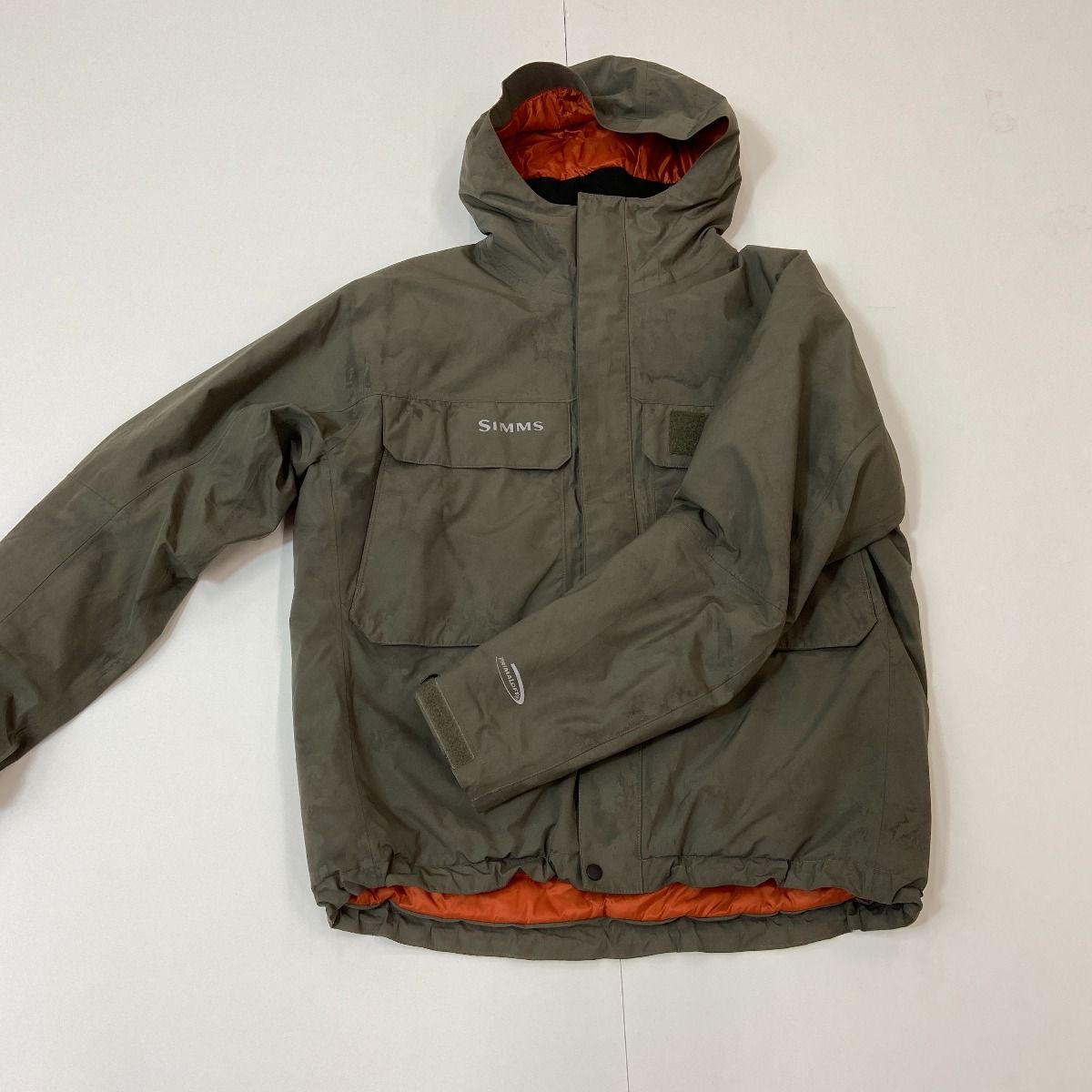 ΨΨSIMMS フィッシングジャケット　サイズS　本体のみ オリーブ ΨΨSIMMS フィッシングジャケット サイズS 本体のみ オリーブ