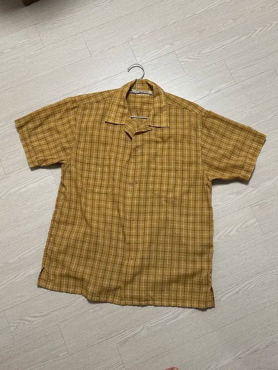 15 TROPHY CLOTHING トロフィークロージング 半袖 シャツ マスタード