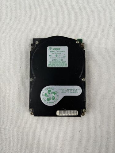 ST3096A - Seagate 89.2MB 3211RPM IDE / ATA 32KB キャッシュ 3.5 インチ ハード ドライブ