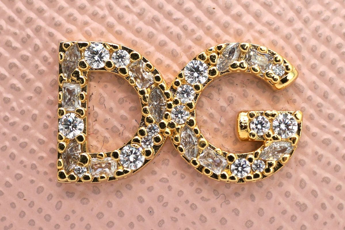 【国内発】Dolce & Gabbana クリスタル DGロゴ カードケース Dolce & Gabbana国内発【セール】クリスタルロゴカードケース