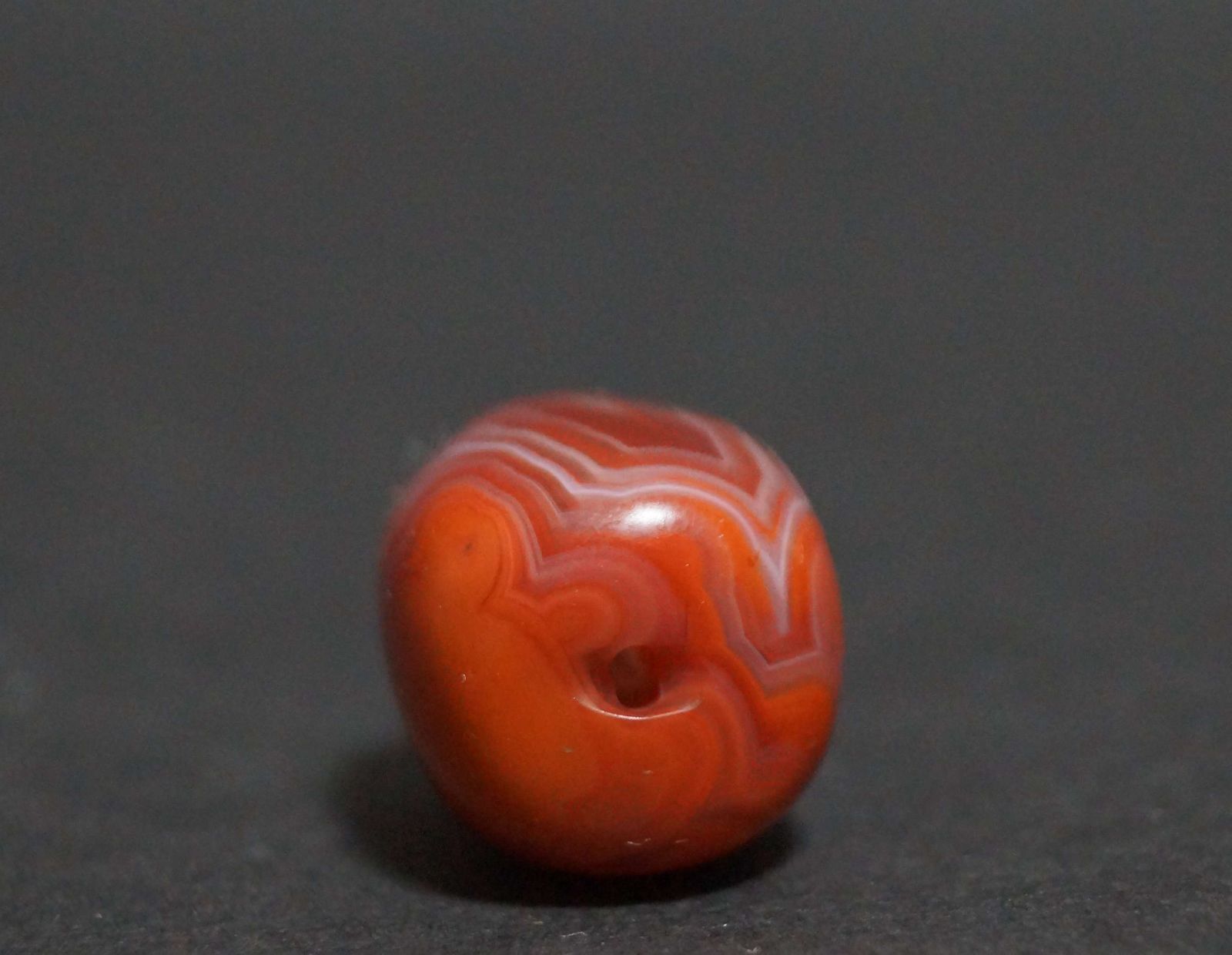 古代メノウ 瑪瑙 南紅(なんこう) 原石造形根付 緒締玉 アゲート