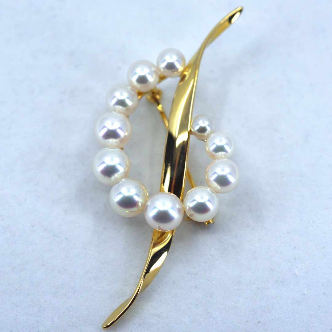 【超美品】ミキモトk18 11粒パールブローチ ミキモトk18 11粒パールブローチ