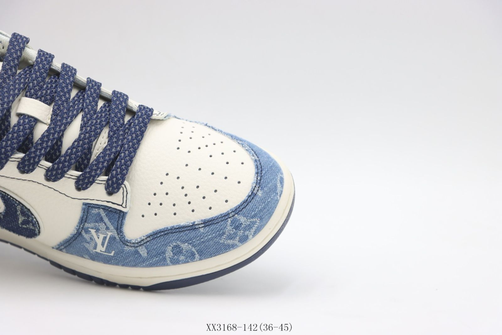 Nike スケートシューズ